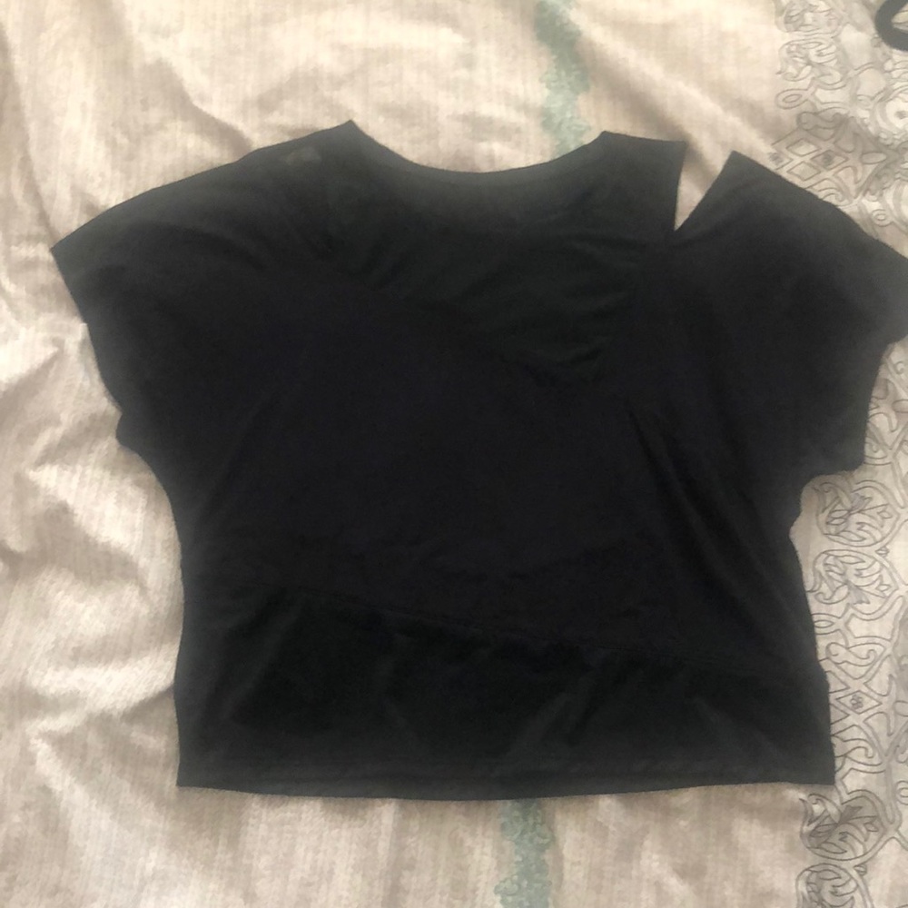 Lululemon Crop Top, Black, Size 6